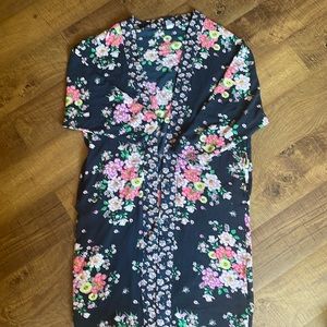 Floral cardigan size Large !